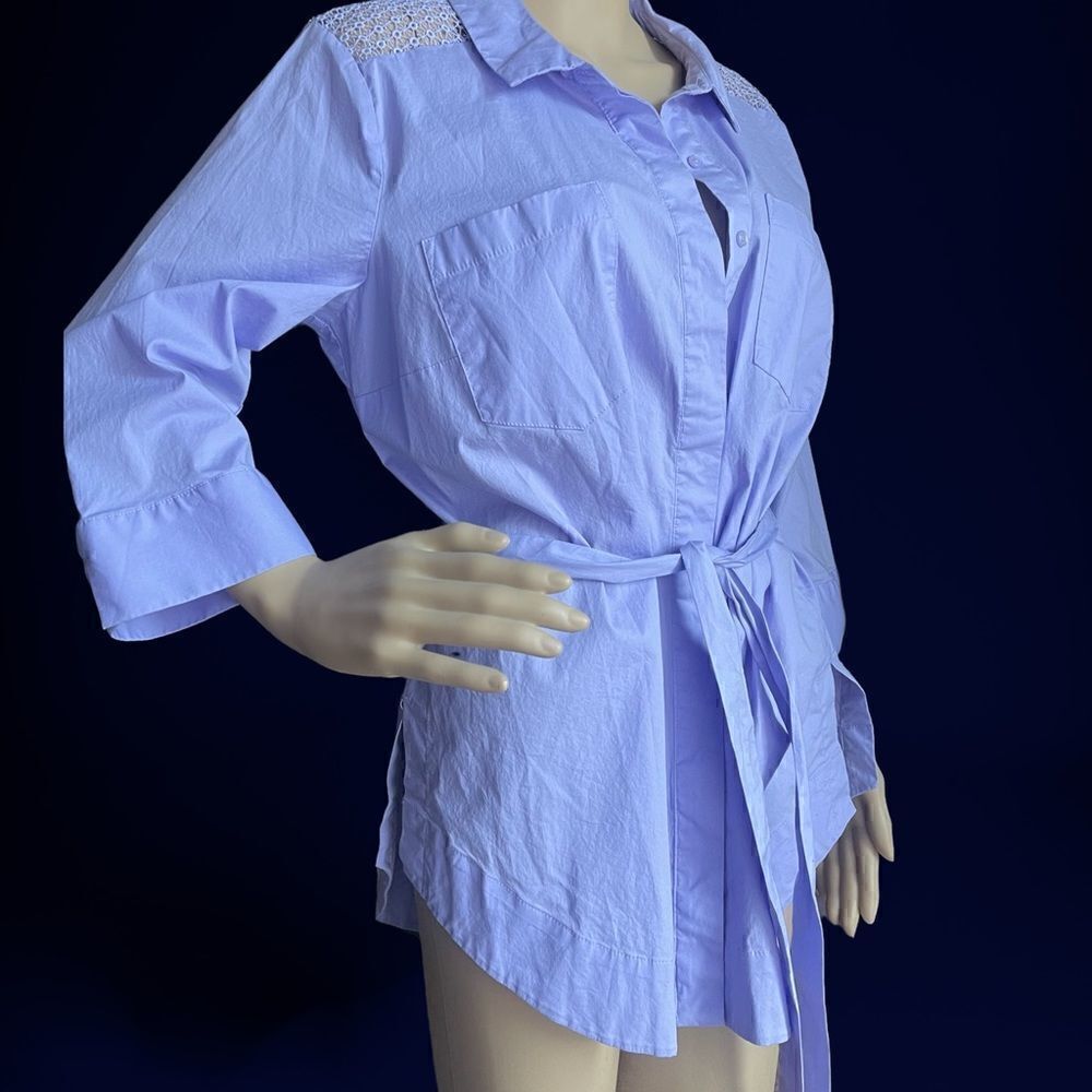 Dana bushman purple embroidered back bottom up shirt, belt style XL Tie waist